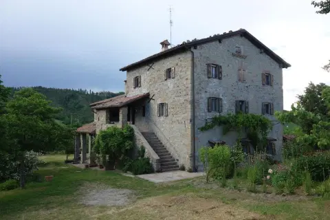 La struttura del B&B Monte Bibele a Monterenzio — veduta 1